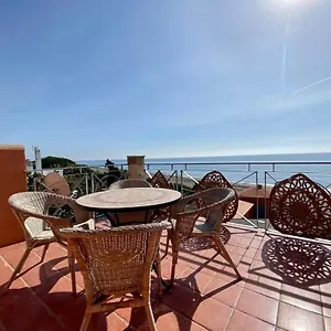 A&n Beachside Almayate Alto